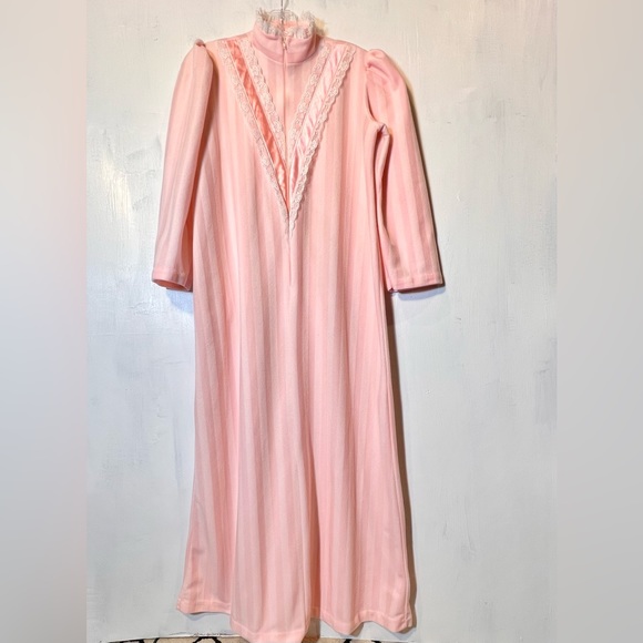 VINTAGE princess satin and lace zip up robe maxi nightgown pastel striped 80s‎ - Picture 6 of 15